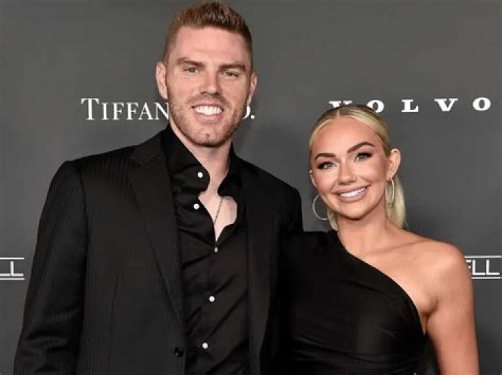 Cassandra Freeman Height, Weight, Net Worth, Age, Birthday, Wikipedia, Who, Nationality, Biography