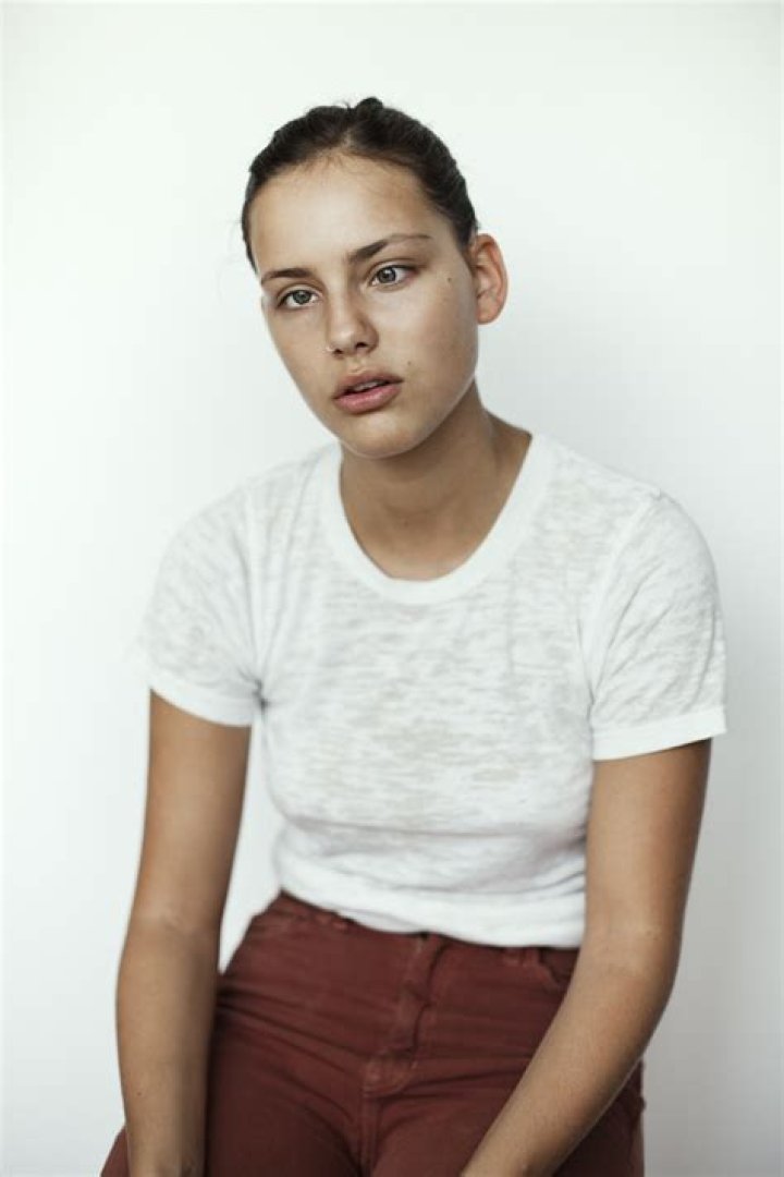 
Moffy Gathorne Hardy Height, Age, Boyfriend, Biography, Wiki, Net Worth 