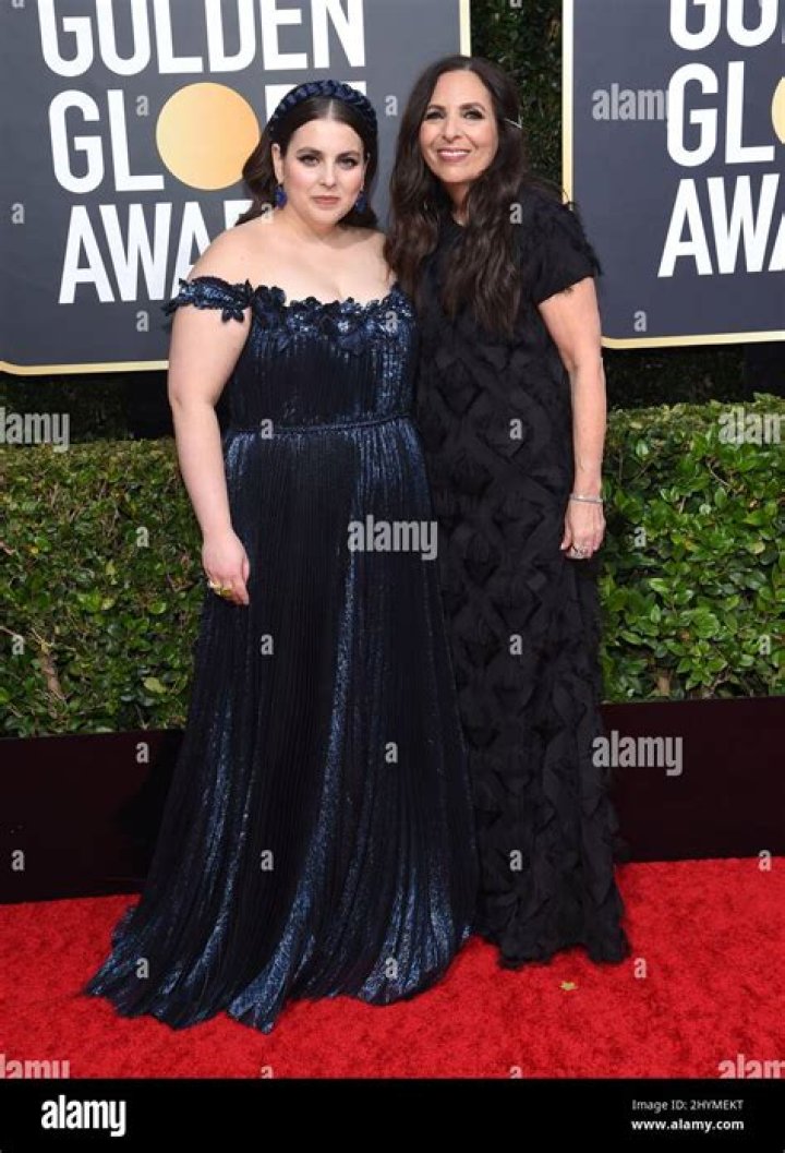 Who Are Beanie Feldstein Parents Sharon Lyn Chalkin And Richard Feldstein? Is The Actress Jewish?